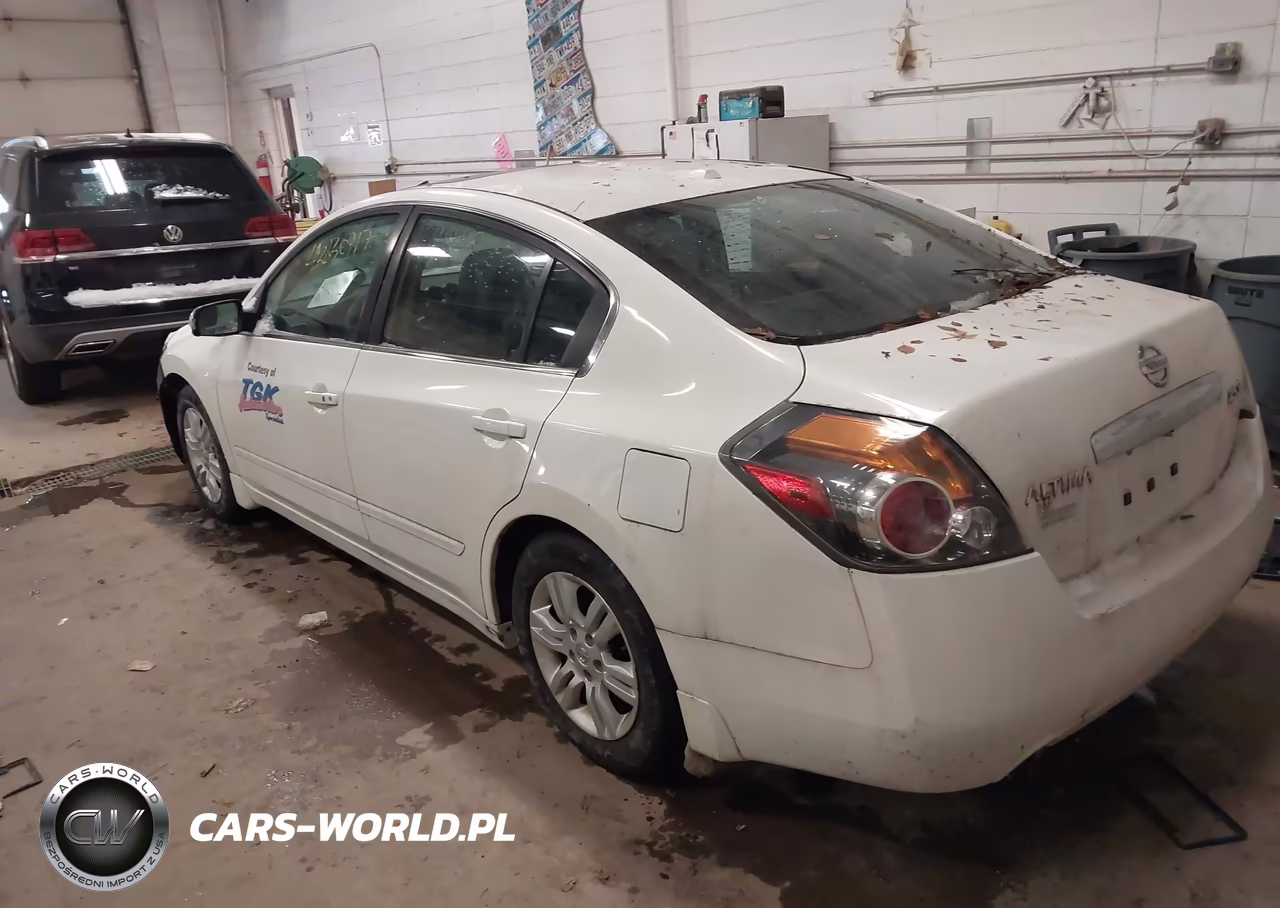 2010 Nissan Altima 2.5 S VIN:1N4AL2AP4AN457245 - 3