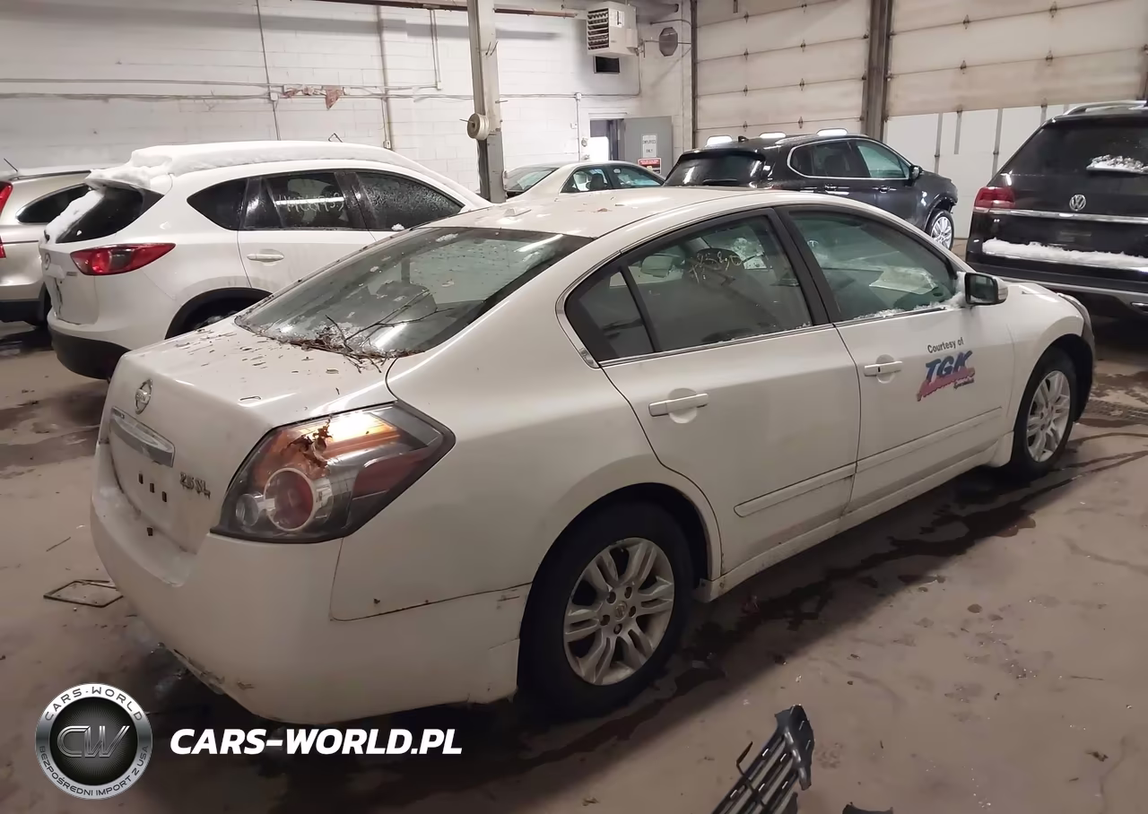 2010 Nissan Altima 2.5 S VIN:1N4AL2AP4AN457245 - 4