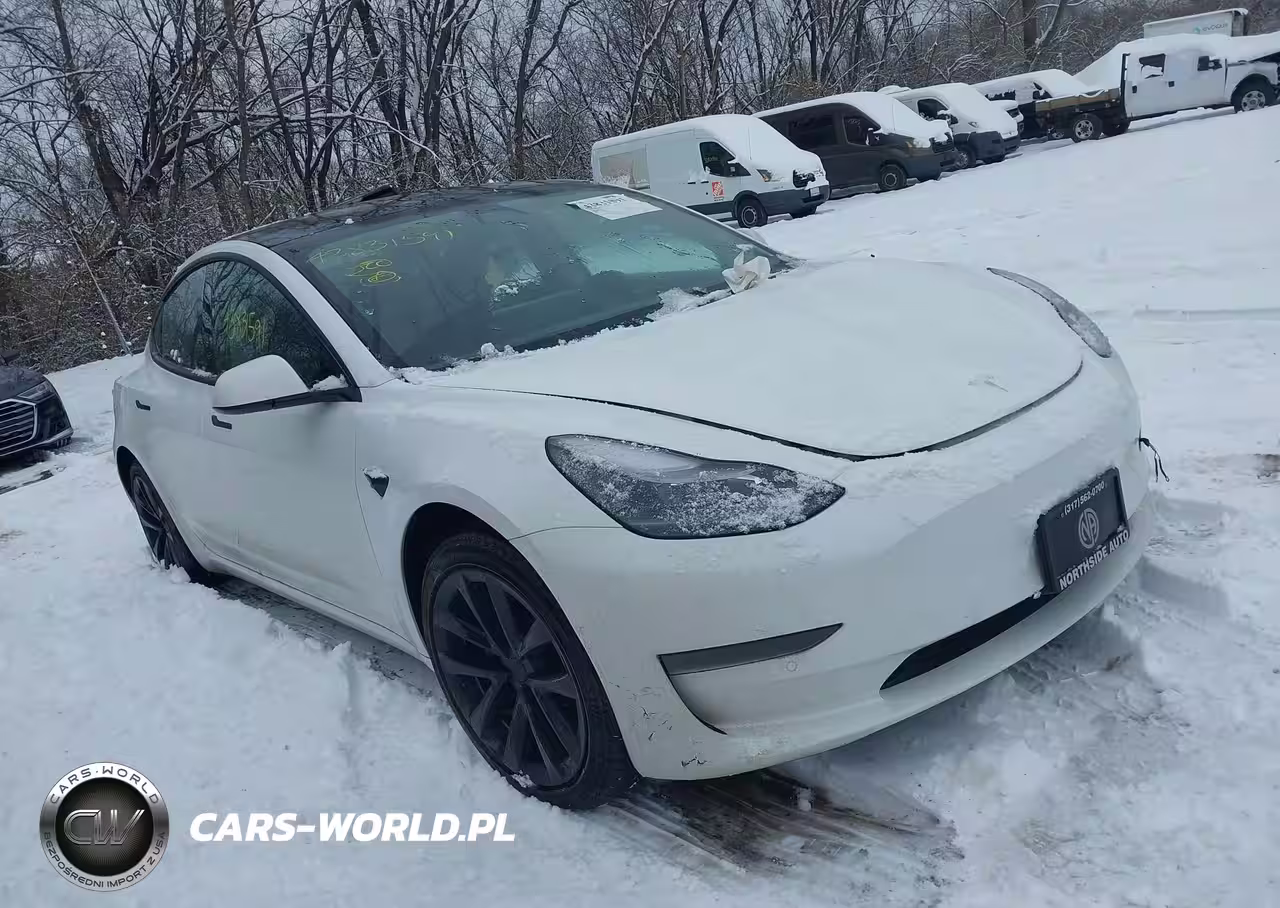 2021 Tesla Model 3 Standard Range Plus Rear-Wheel Drive