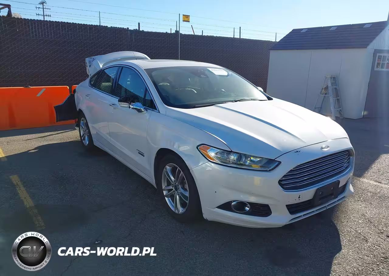 2015 Ford Fusion Energi Titanium