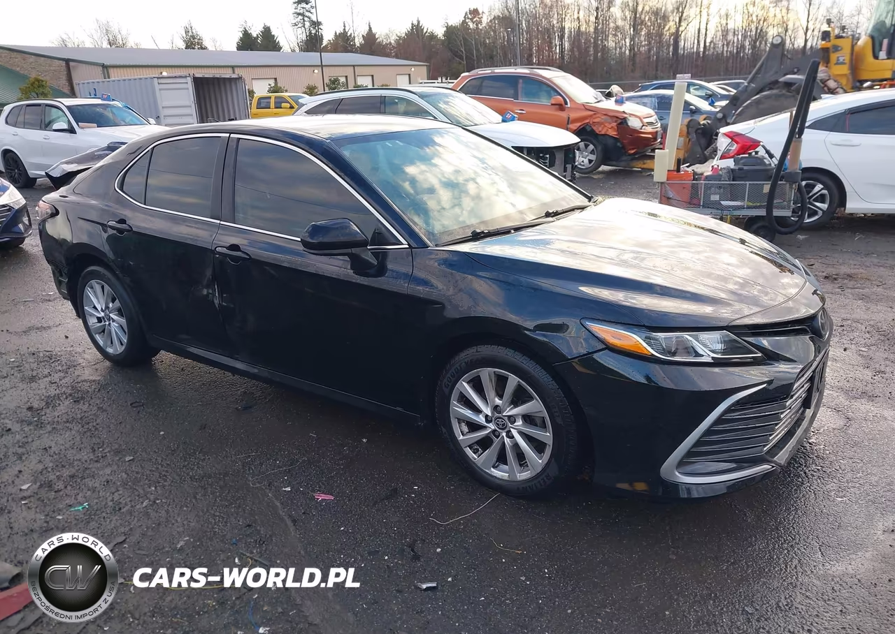2021 Toyota Camry Le