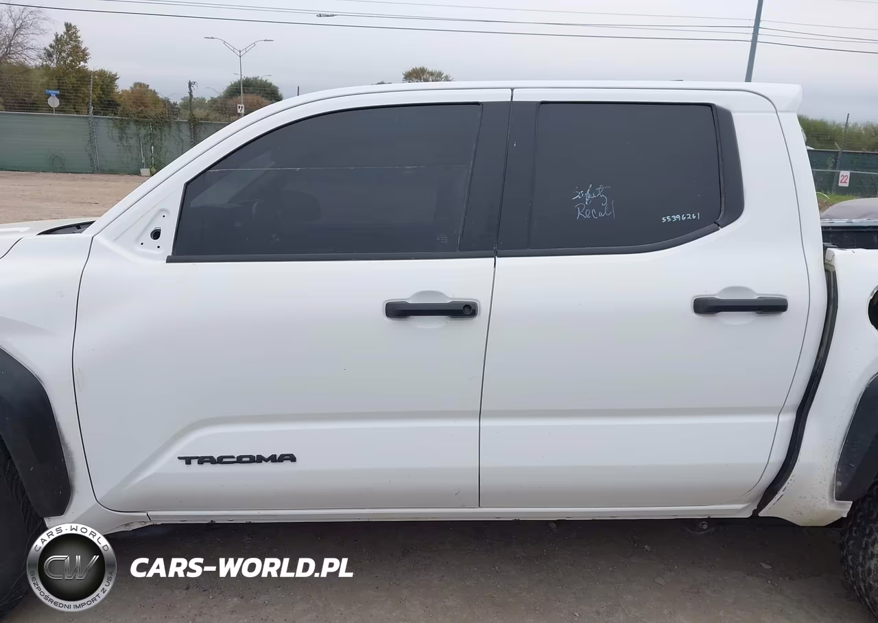 2024 Toyota Tacoma Trd Off Road VIN:3TMLB5JN9RM003729 - 15