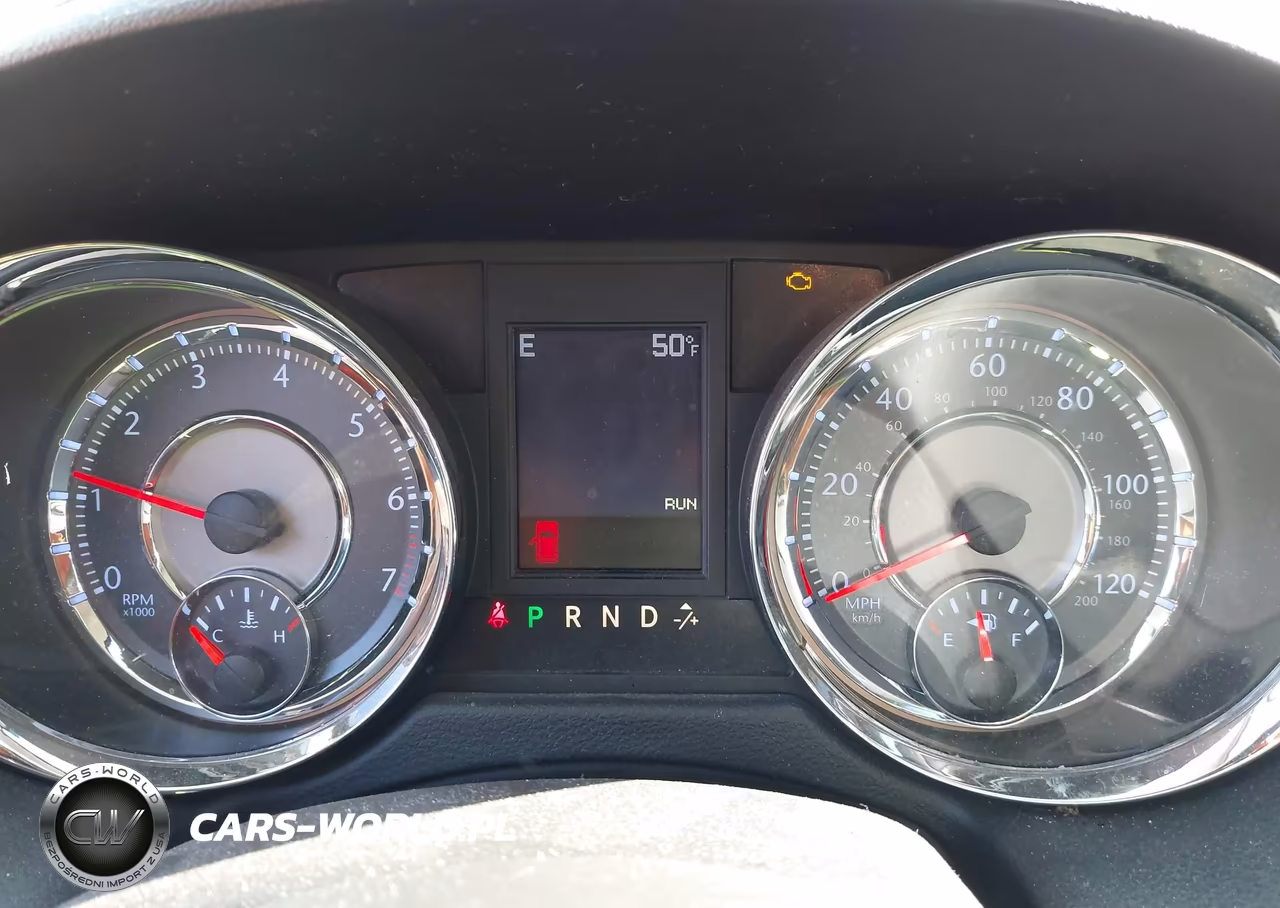 2015 Chrysler Town & Country Touring VIN:2C4RC1BG5FR583176 - 7