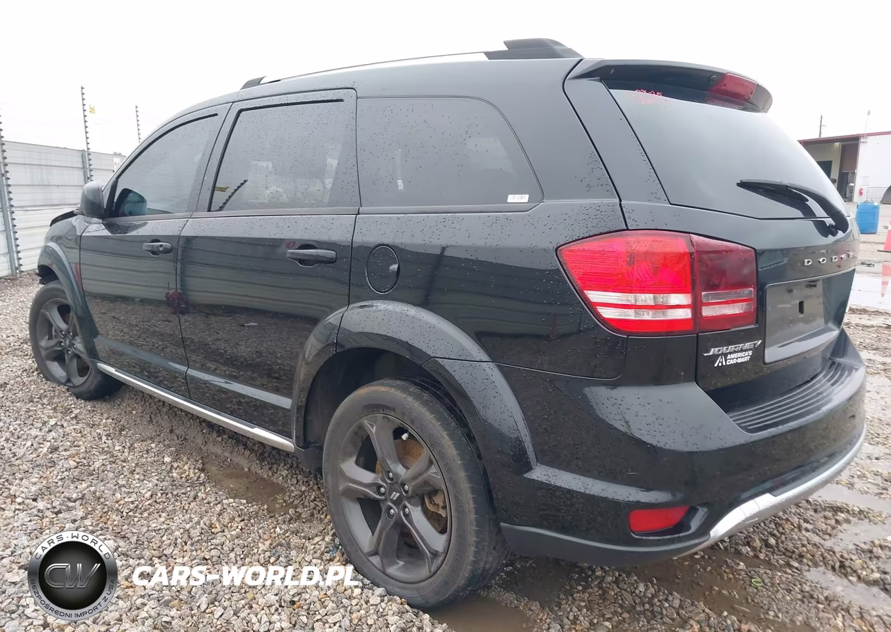 2019 Dodge Journey Crossroad VIN:3C4PDCGB9KT867740 - 3