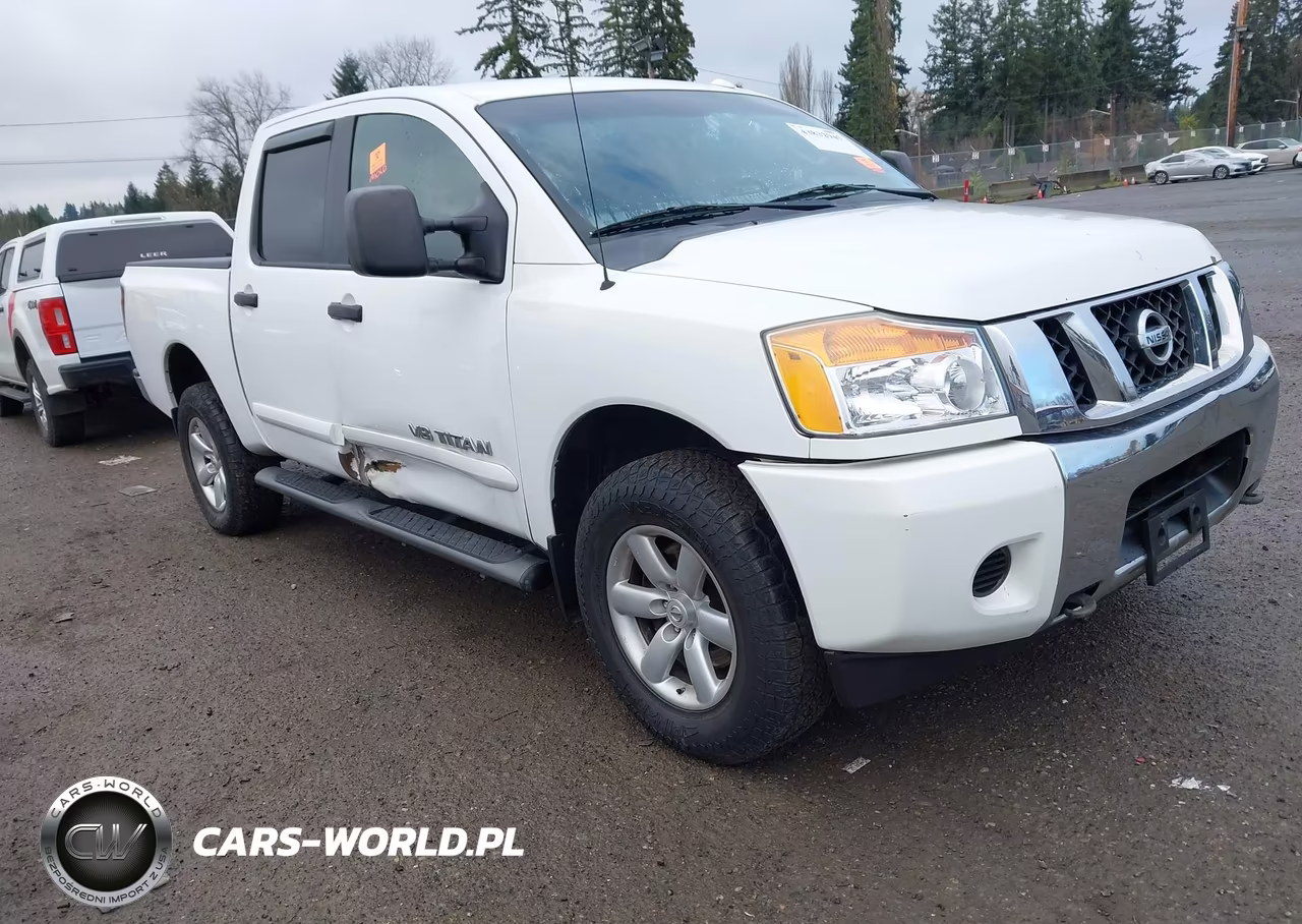 2013 Nissan Titan Pro-4X-S-Sl-Sv