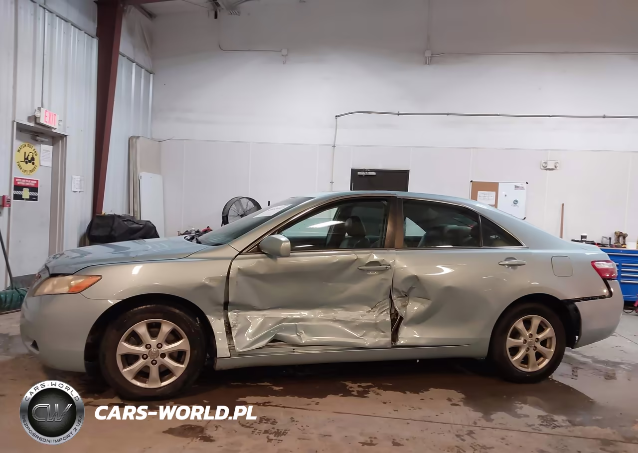 2009 Toyota Camry Le VIN:4T1BE46K79U858836 - 14