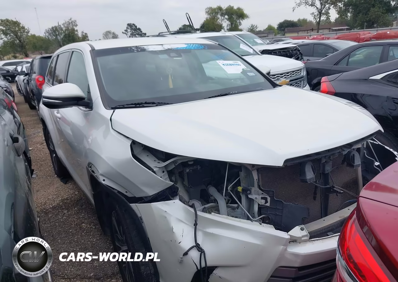 2019 Toyota Highlander Le