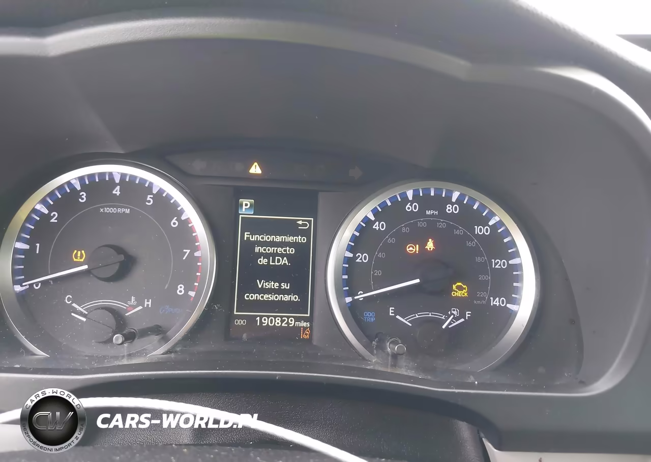 2019 Toyota Highlander Le VIN:5TDZARFH8KS053423 - 7