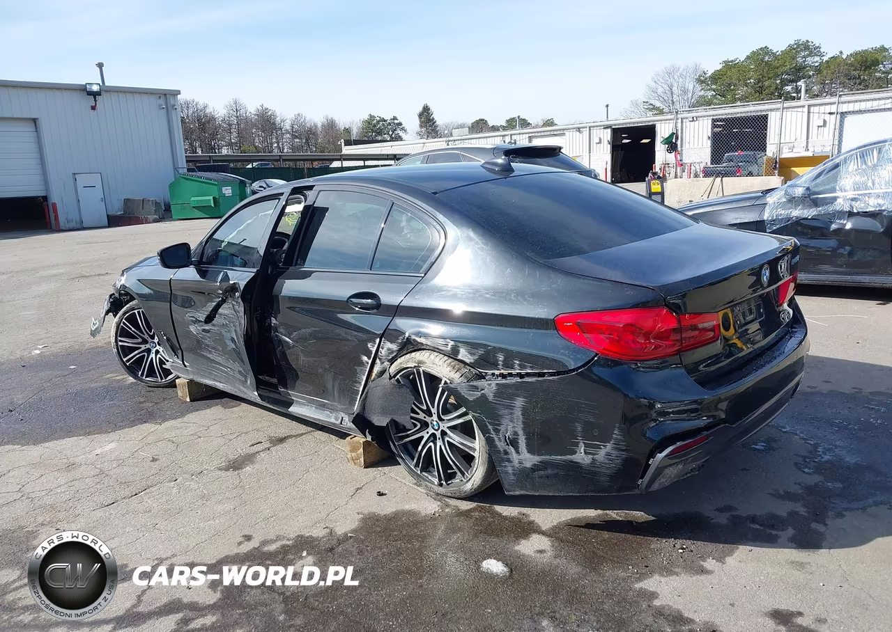 2019 BMW 540I VIN:WBAJE5C5XKWE66772 - 3