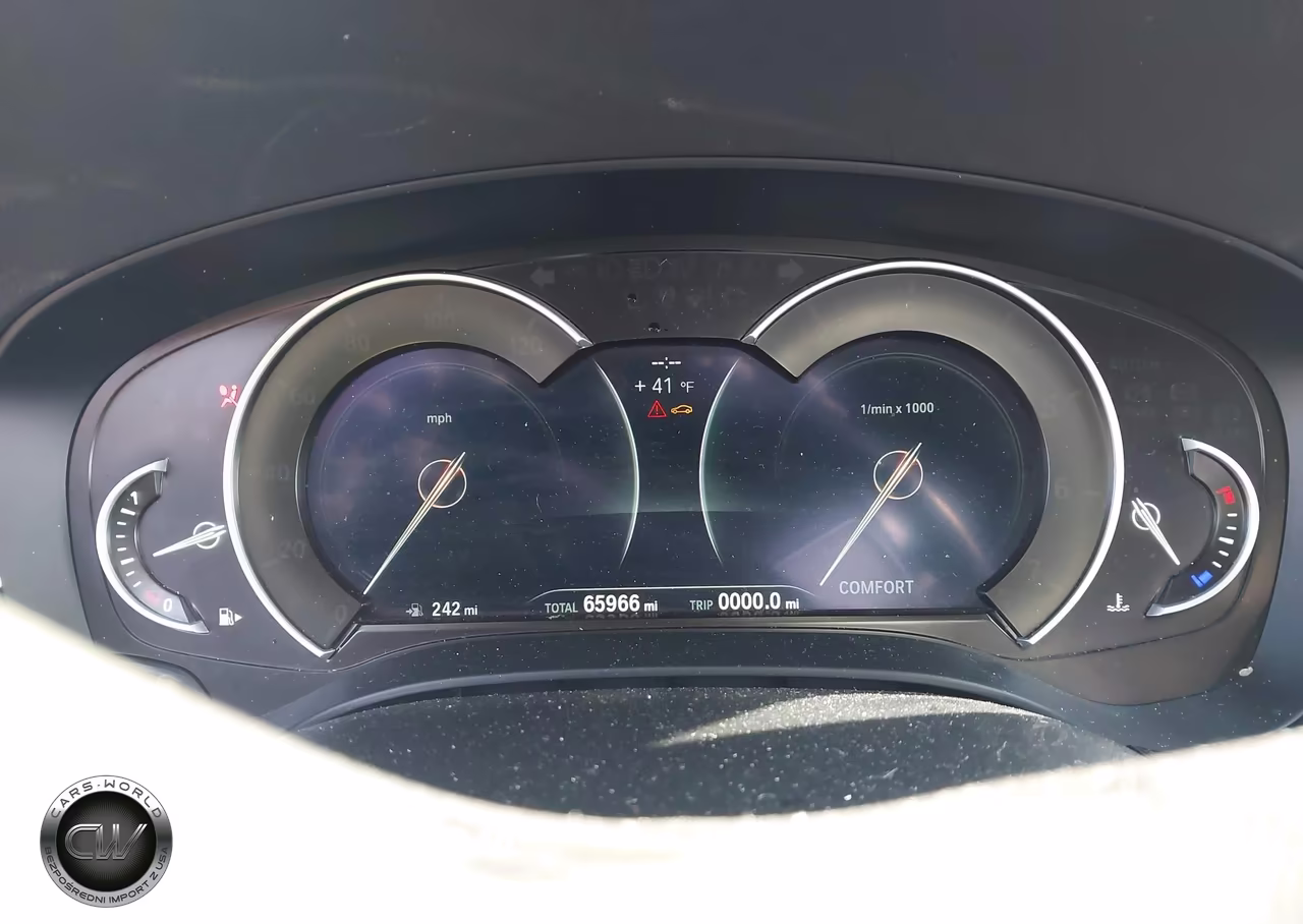 2019 BMW 540I VIN:WBAJE5C5XKWE66772 - 7
