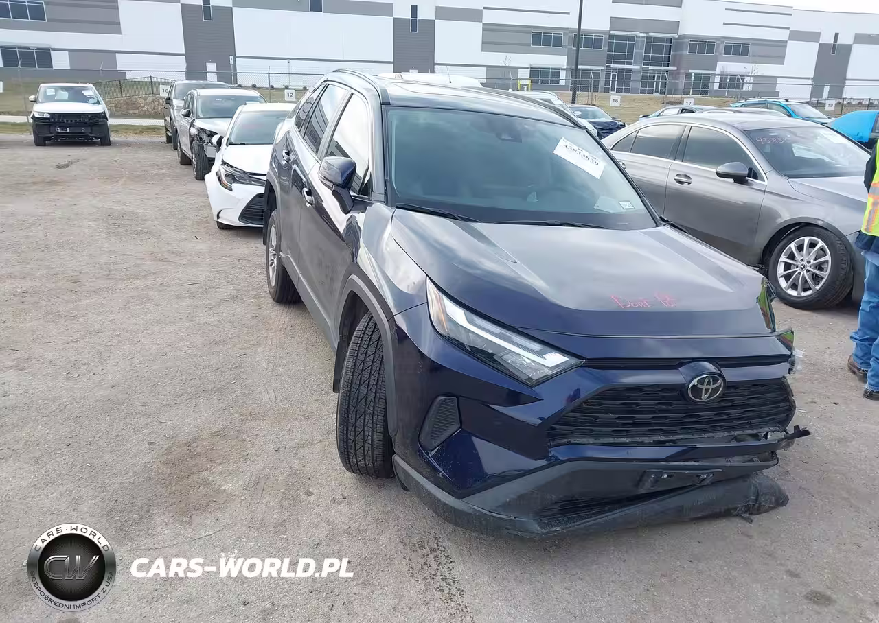 2022 Toyota Rav4 Xle