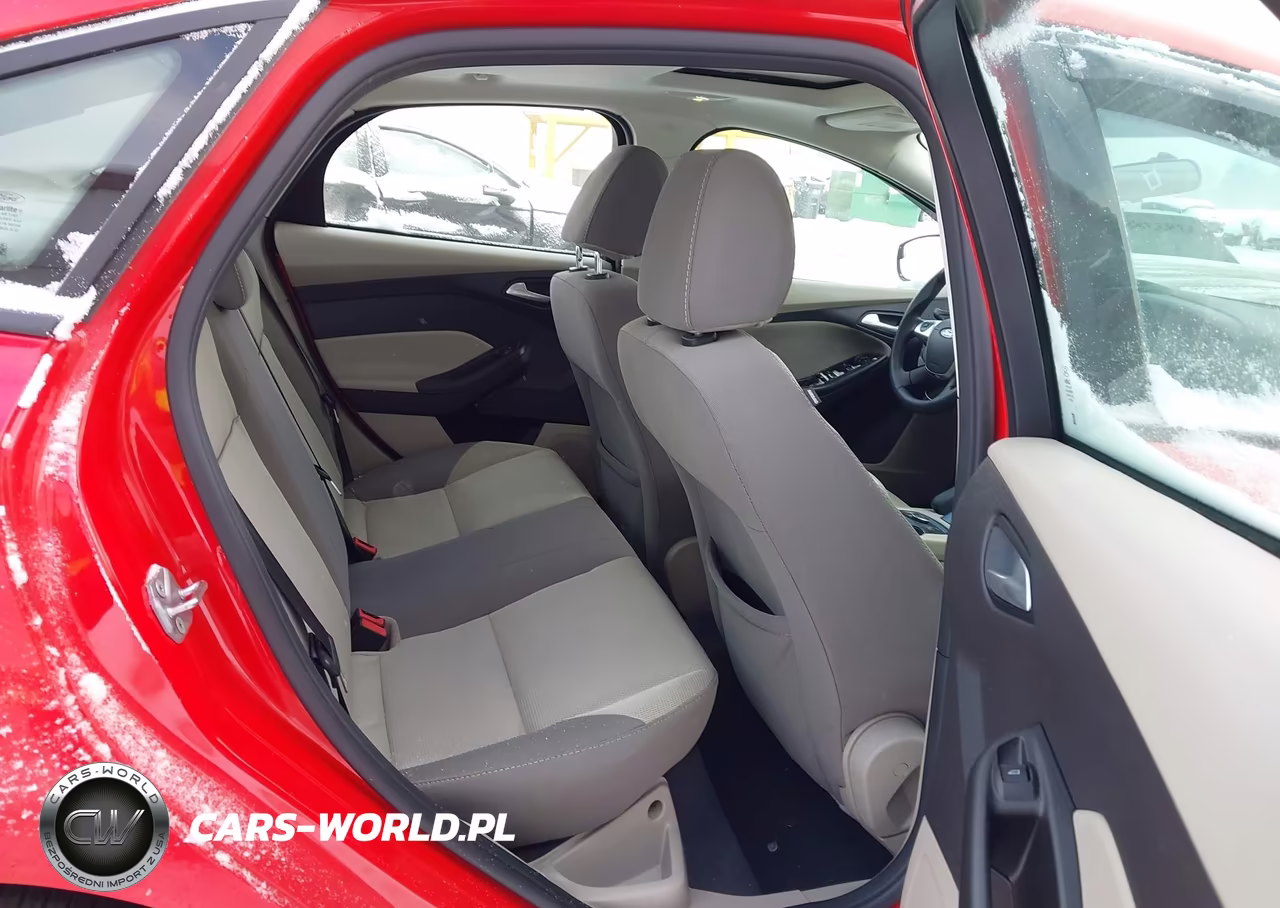 2014 Ford Focus Se VIN:1FADP3F29EL262974 - 8
