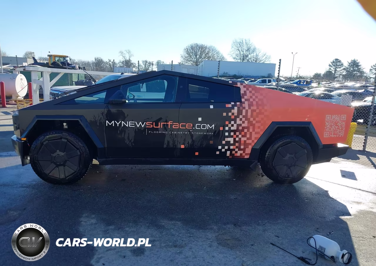 2024 Tesla Cybertruck All-Wheel Drive VIN:7G2CEHED1RA042369 - 13