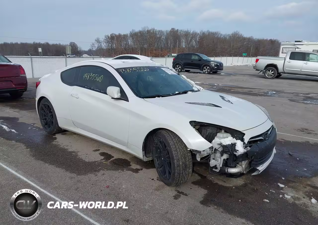 2013 Hyundai Genesis 2.0T Premium