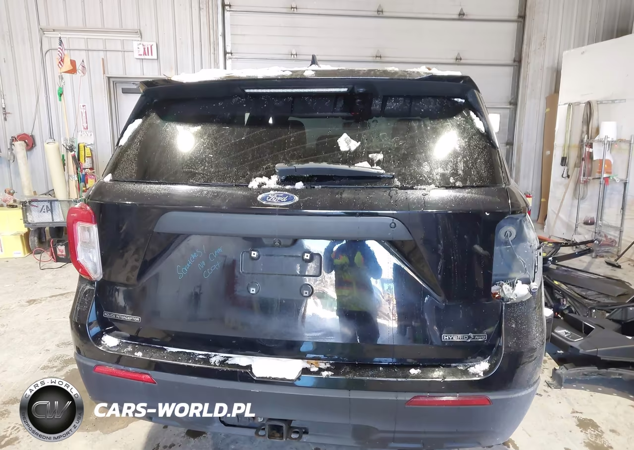 2020 Ford Police Interceptor Utility VIN:1FM5K8AW3LGA95369 - 17