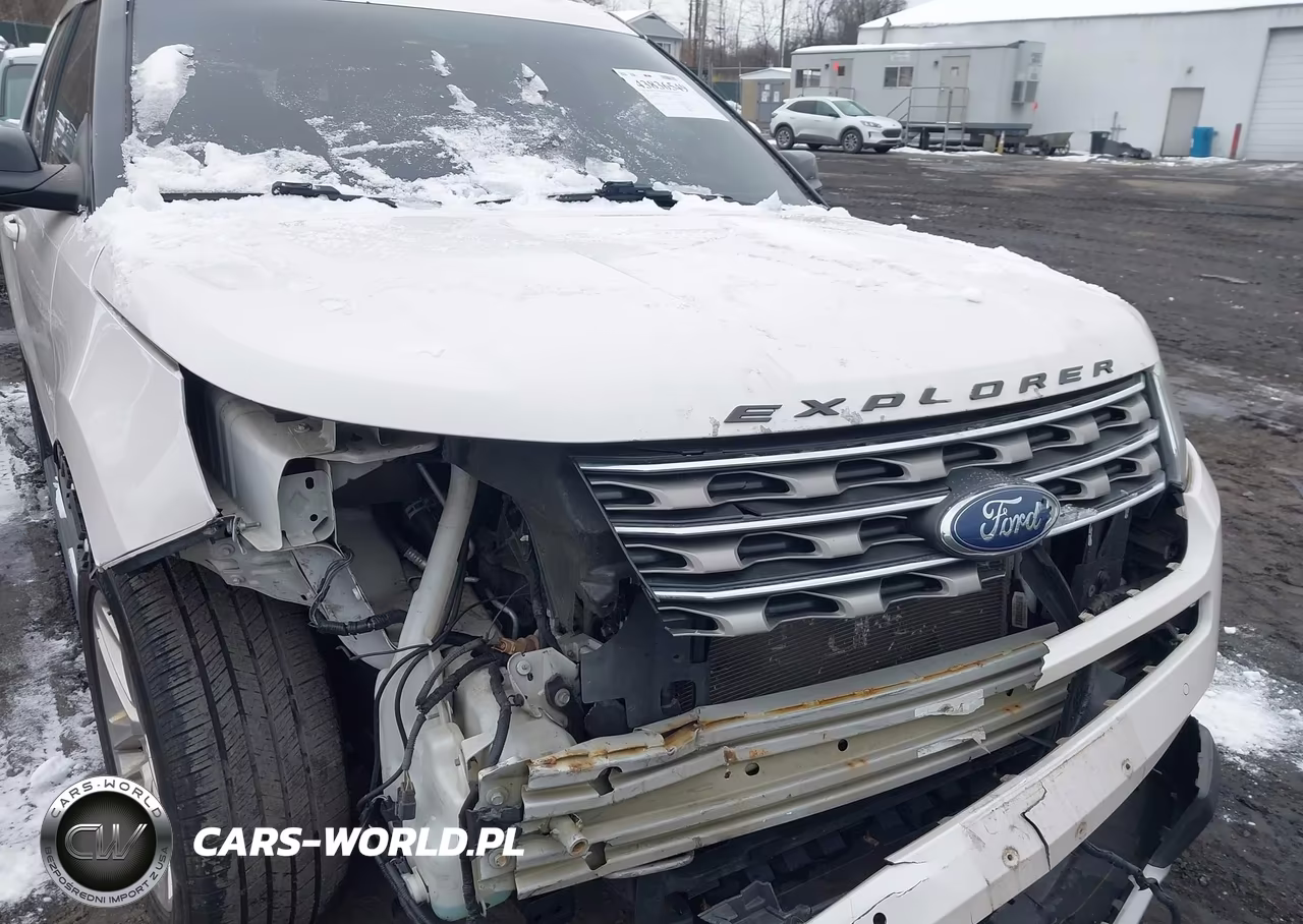 2017 Ford Explorer Xlt VIN:1FM5K8D81HGC50828 - 6