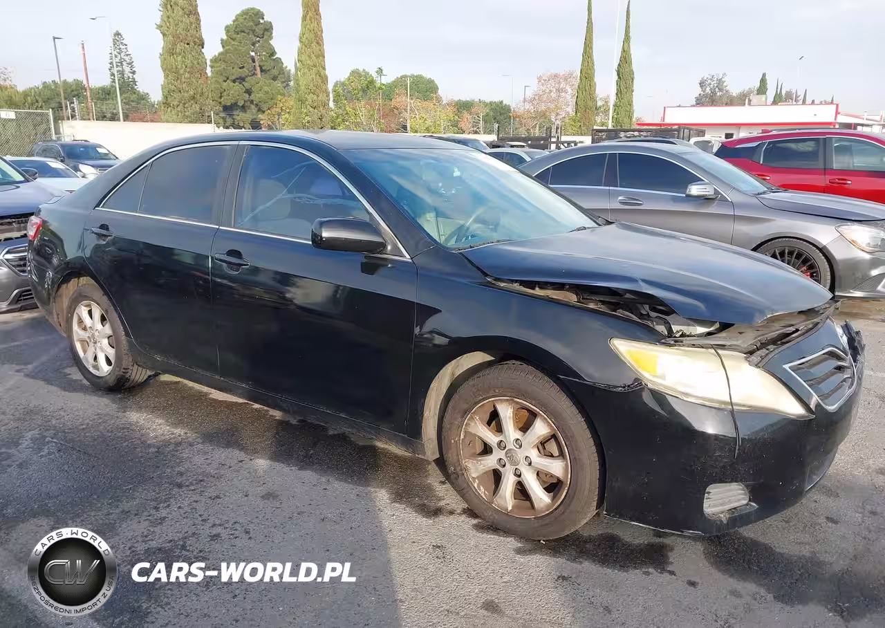 2011 Toyota Camry Le V6