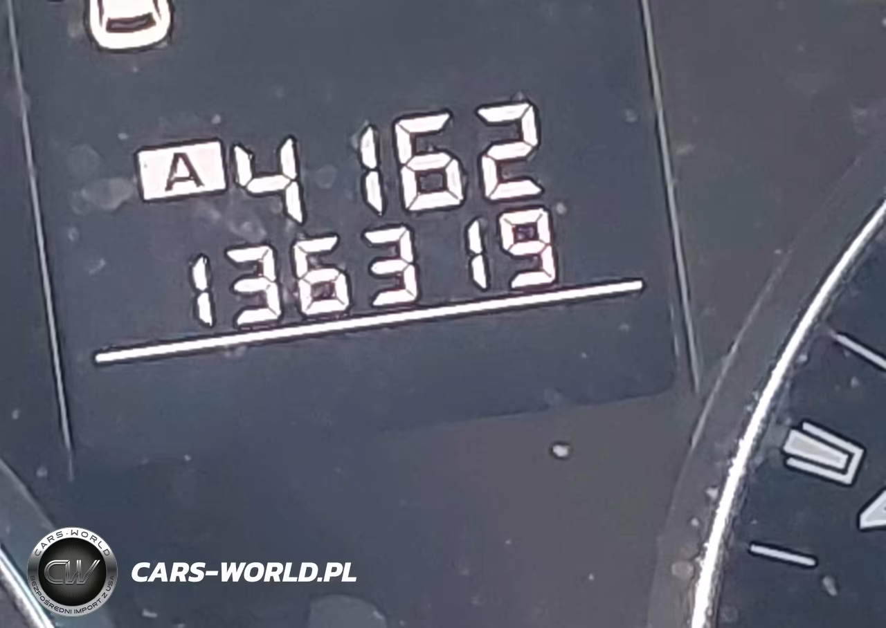2011 Subaru Outback 2.5I Premium VIN:4S4BRCGC5B1330404 - 14