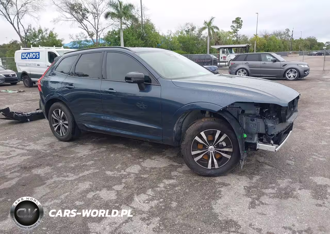 2025 Volvo Xc60 B5 Core