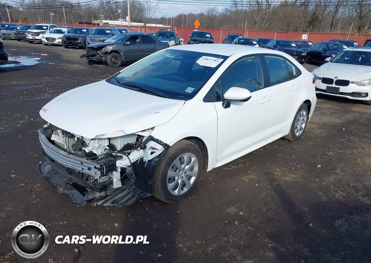 2025 Toyota Corolla Hybrid Le VIN:JTDBCMFE1S3070988 - 2