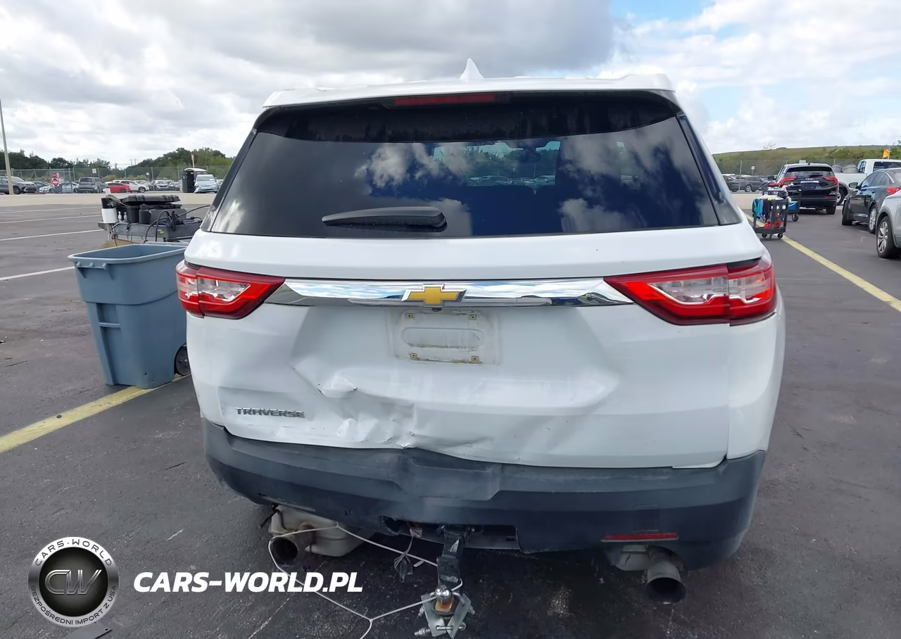 2019 Chevrolet Traverse Ls VIN:1GNERFKW2KJ136621 - 16