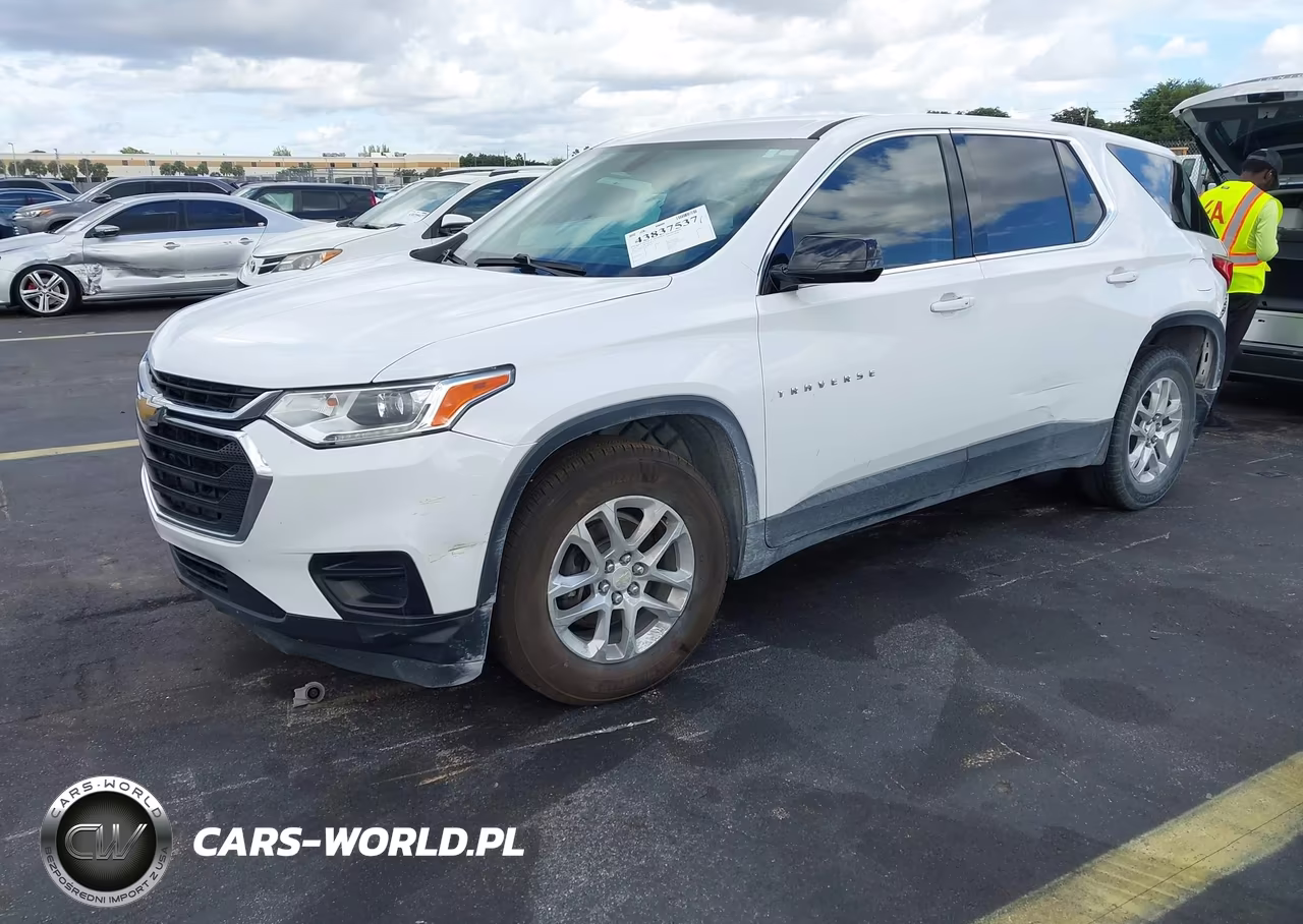 2019 Chevrolet Traverse Ls VIN:1GNERFKW2KJ136621 - 2