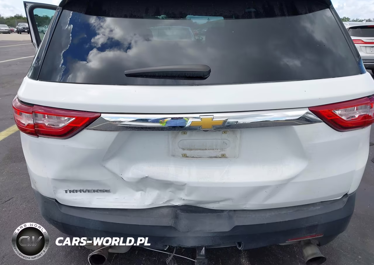 2019 Chevrolet Traverse Ls VIN:1GNERFKW2KJ136621 - 6