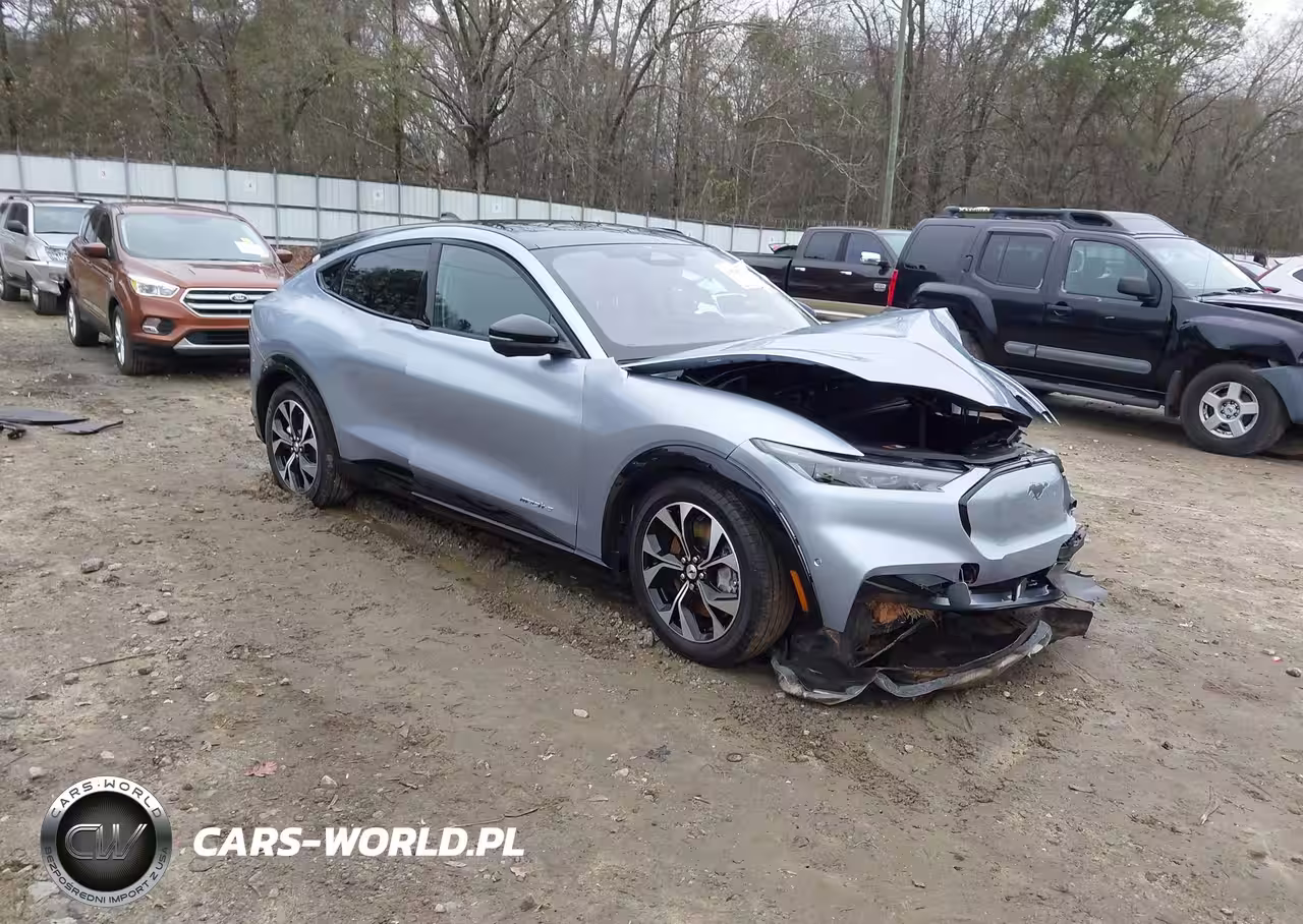 2022 Ford Mustang Mach-E Premium