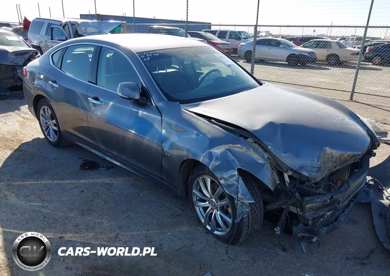 2018 Infiniti Q70 3.7 Luxe