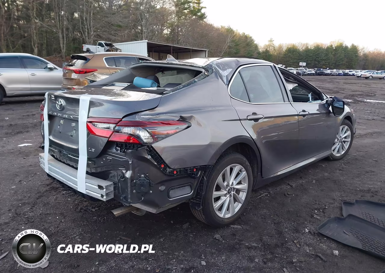 2024 Toyota Camry Le VIN:4T1C11AKXRU910269 - 4