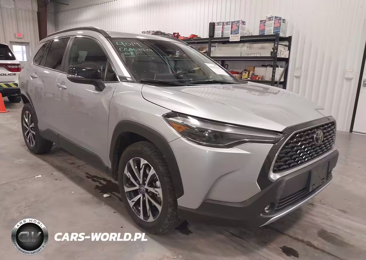 2025 Toyota Corolla Cross Xle