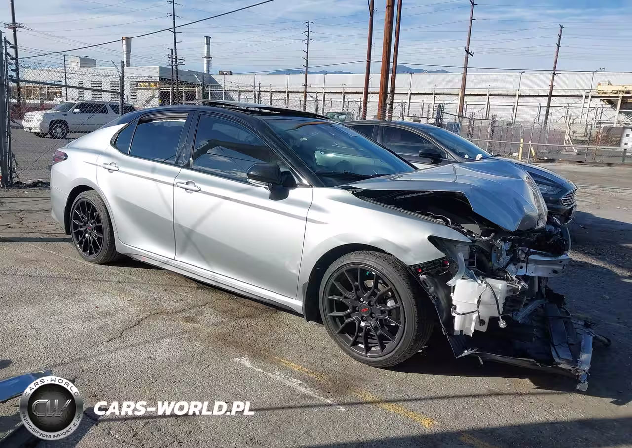 2023 Toyota Camry Xse V6