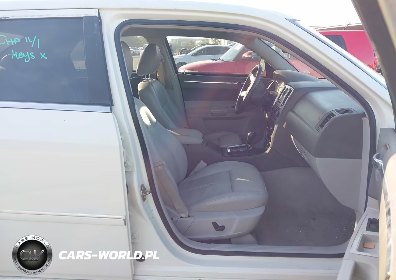 2007 Chrysler 300 Touring VIN:2C3KA53G27H629183 - 5