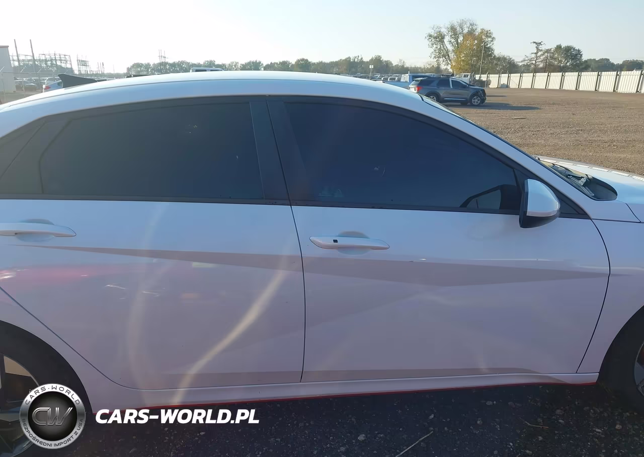 2023 Hyundai Elantra Sel VIN:5NPLS4AG4PH097940 - 13