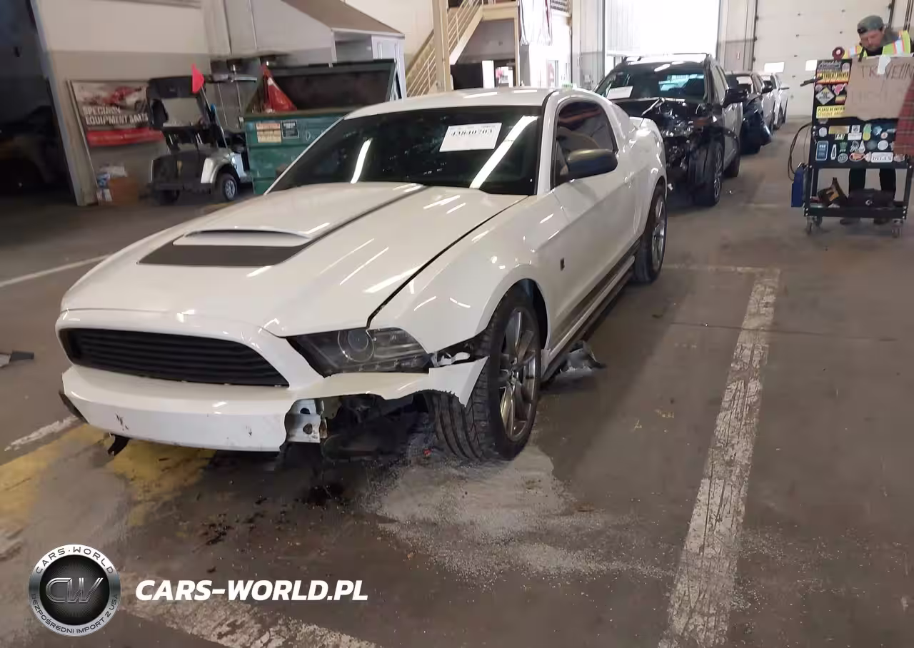 2014 Ford Mustang V6 VIN:1ZVBP8AM5E5248434 - 2