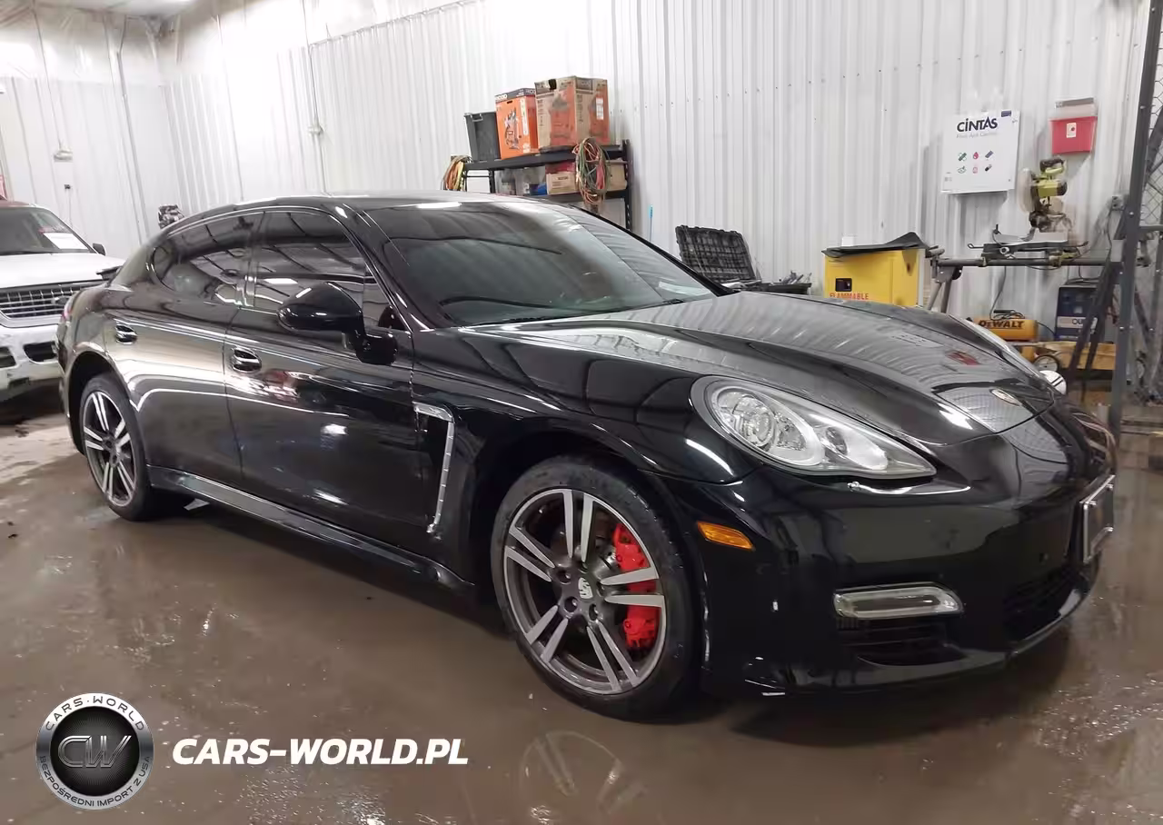 2011 Porsche Panamera Turbo