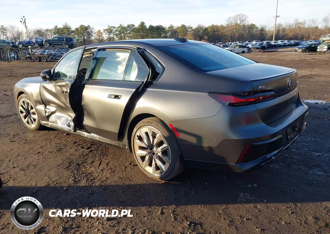 2025 BMW 760I xDrive VIN:WBA33EJ03SCU49090 - 3