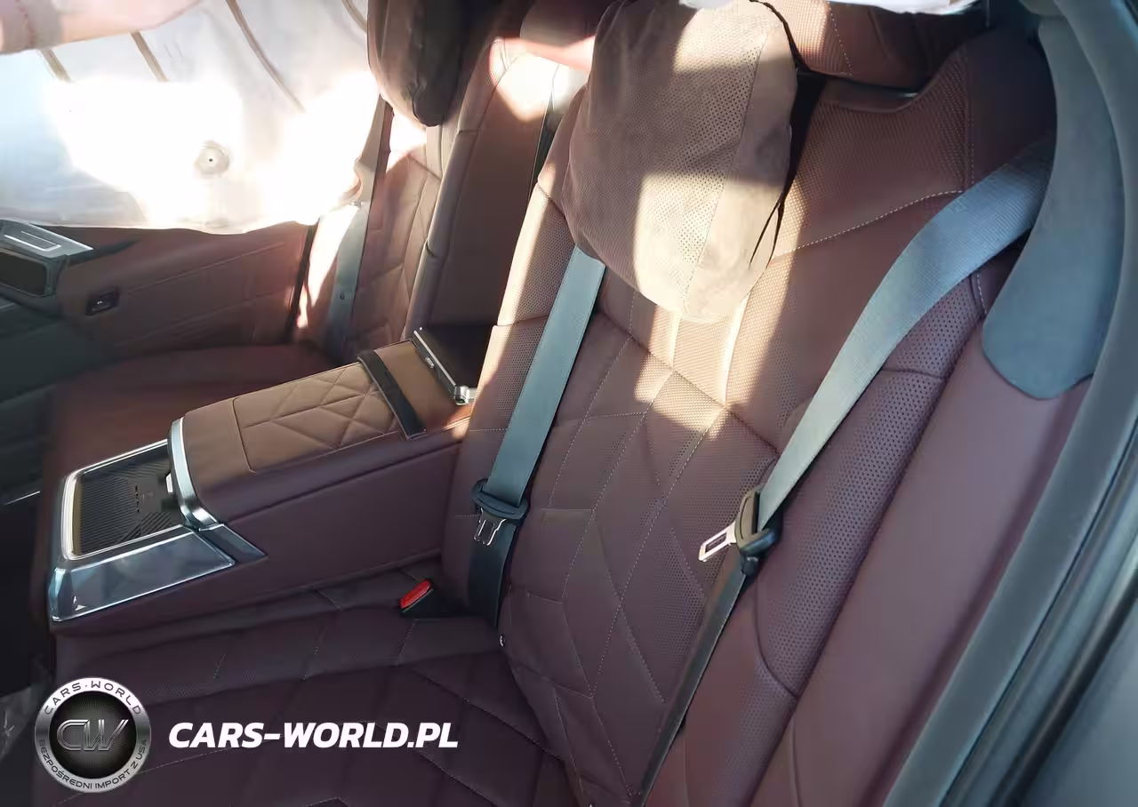 2025 BMW 760I xDrive VIN:WBA33EJ03SCU49090 - 8