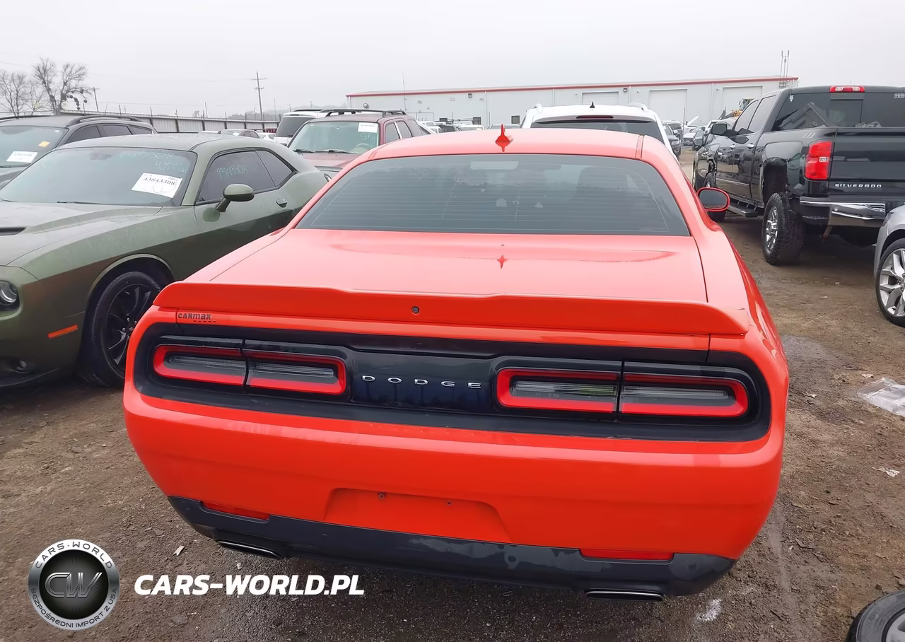 2019 Dodge Challenger Sxt VIN:2C3CDZAG0KH532112 - 17