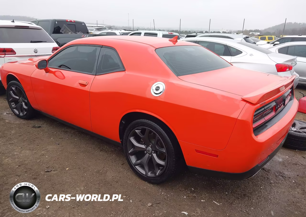 2019 Dodge Challenger Sxt VIN:2C3CDZAG0KH532112 - 3