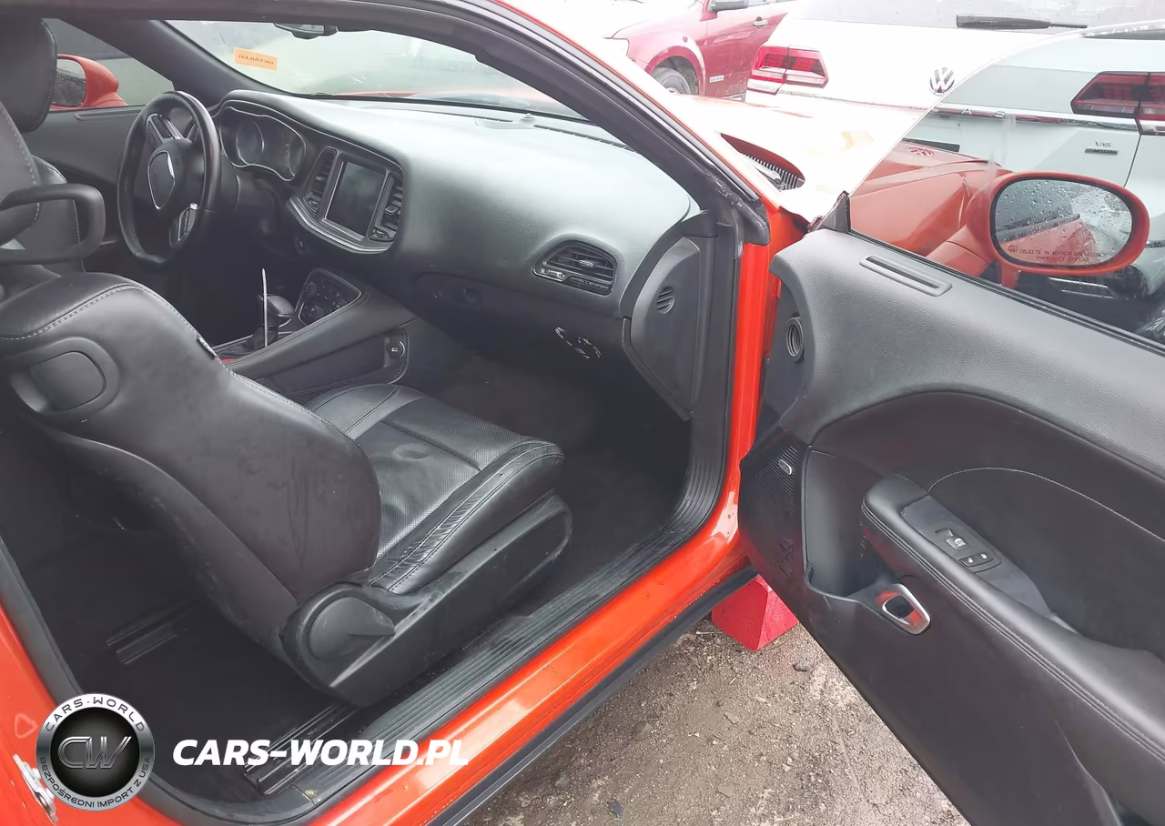 2019 Dodge Challenger Sxt VIN:2C3CDZAG0KH532112 - 5