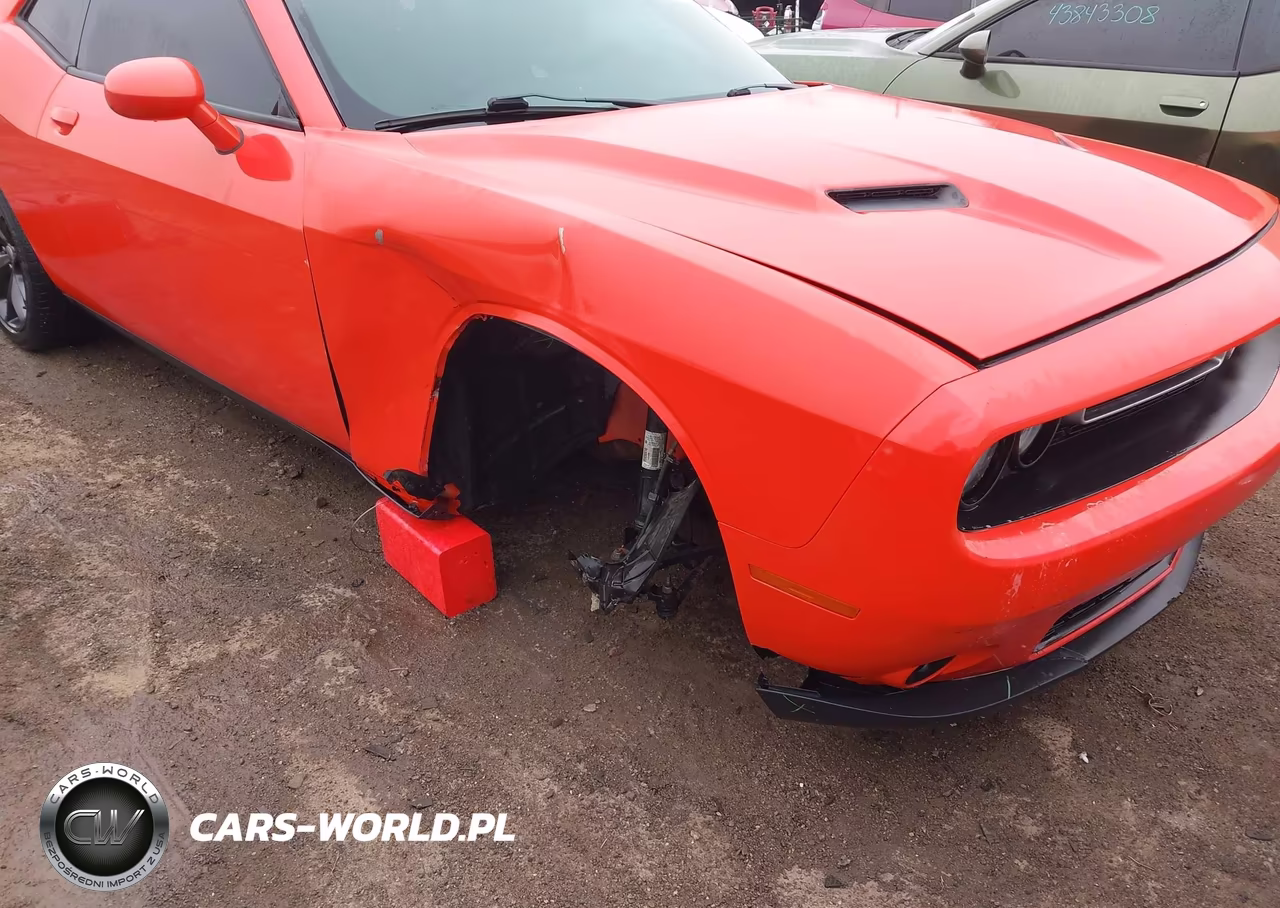 2019 Dodge Challenger Sxt VIN:2C3CDZAG0KH532112 - 6