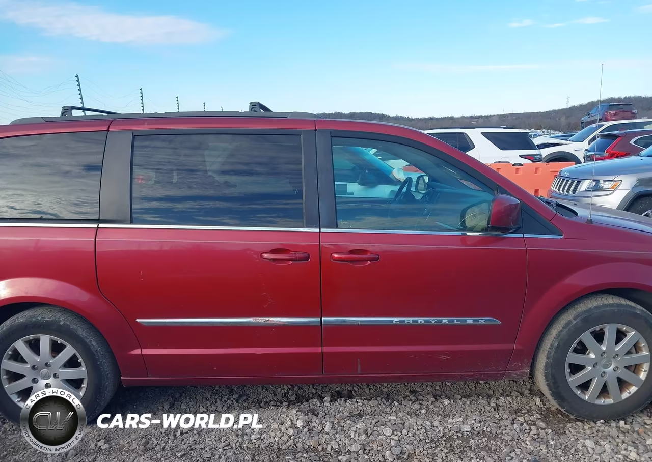 2014 Chrysler Town & Country Touring VIN:2C4RC1BG0ER115337 - 14