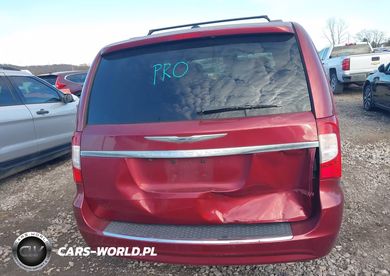 2014 Chrysler Town & Country Touring VIN:2C4RC1BG0ER115337 - 17