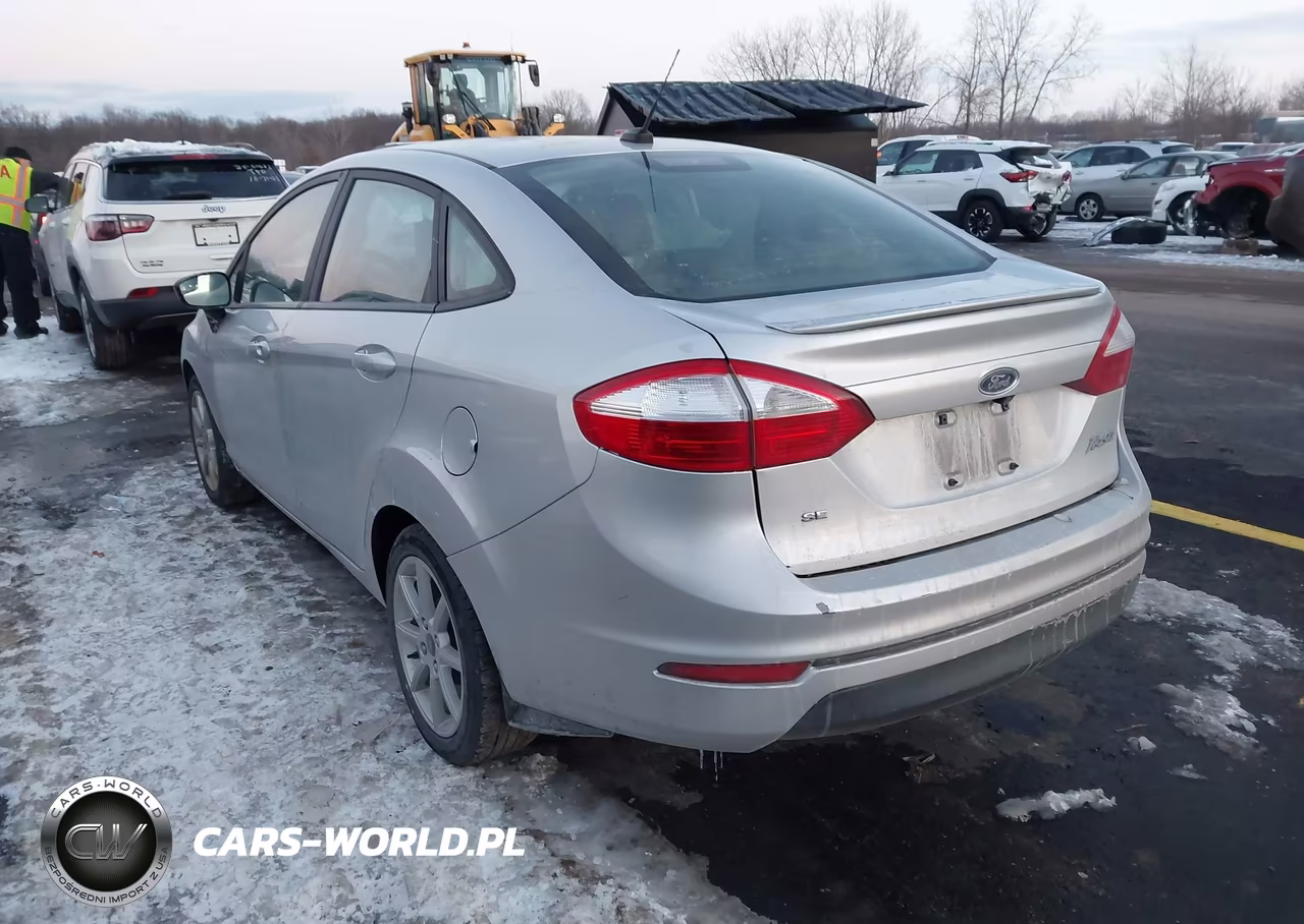 2019 Ford Fiesta Se VIN:3FADP4BJXKM148883 - 3