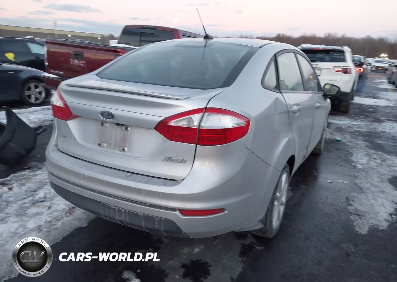 2019 Ford Fiesta Se VIN:3FADP4BJXKM148883 - 4