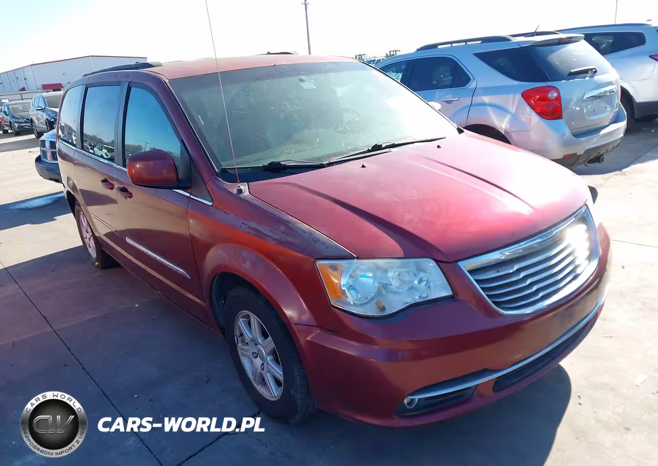 2012 Chrysler Town & Country Touring