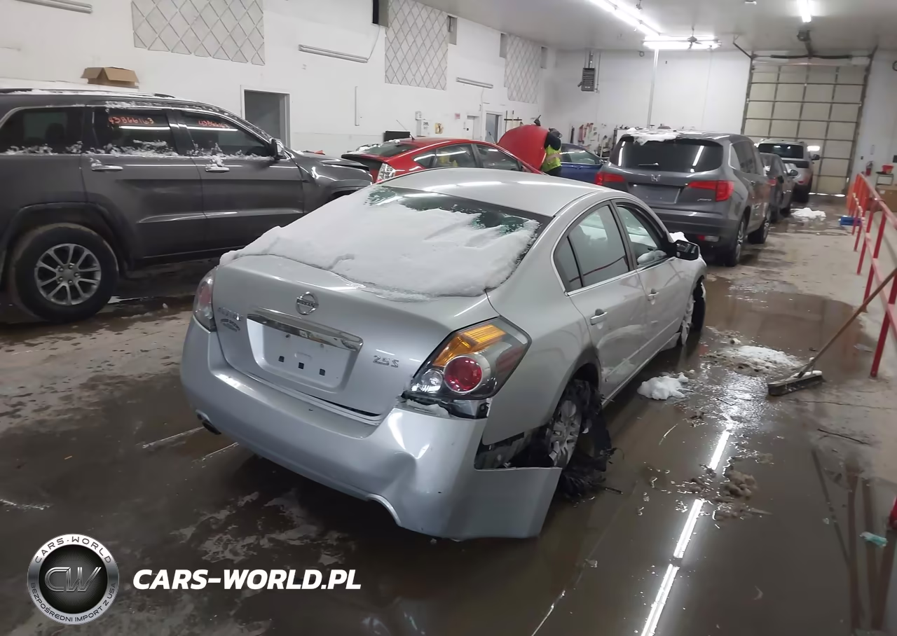 2012 Nissan Altima 2.5 S VIN:1N4AL2AP3CC107782 - 4
