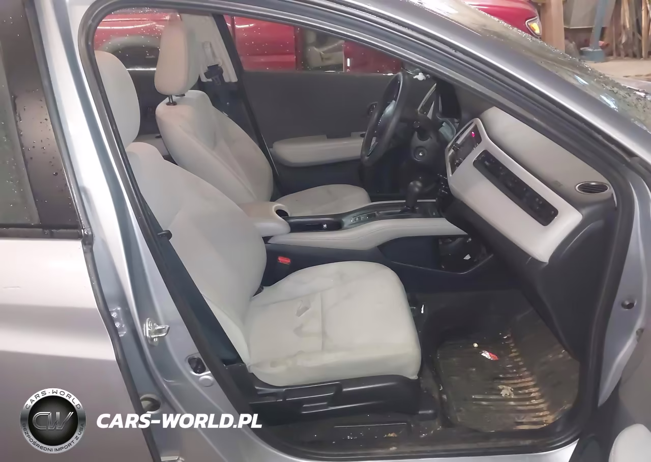 2019 Honda Hr-V Lx VIN:3CZRU6H3XKG702526 - 5
