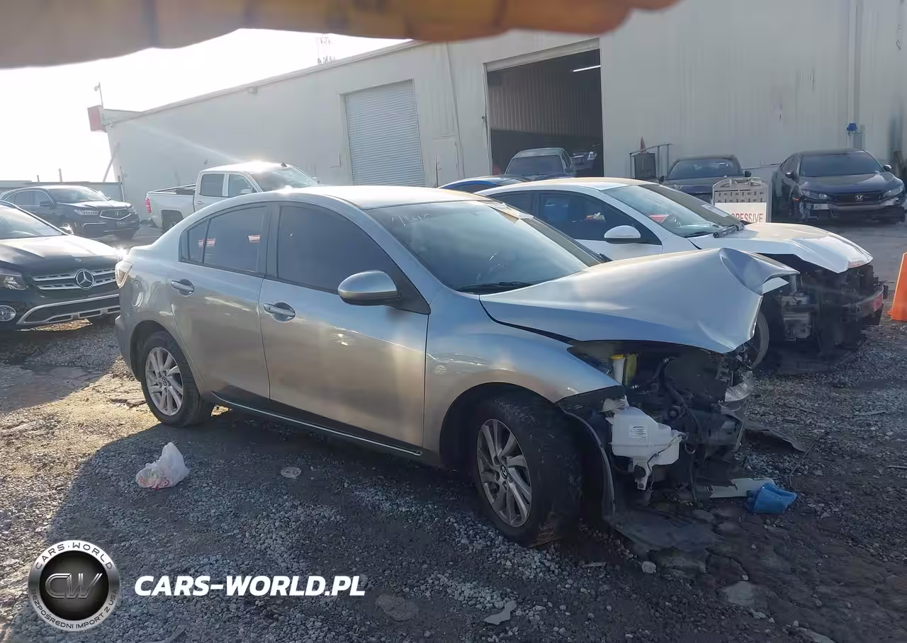 2013 Mazda Mazda3 I Touring